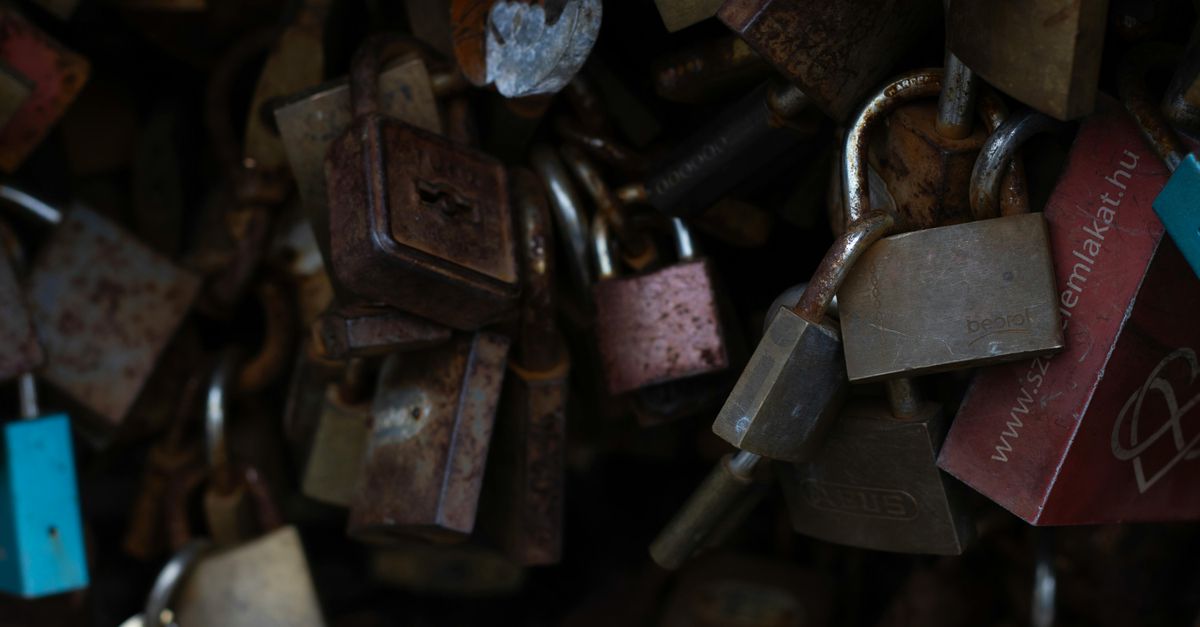 locksmith shop keys — Poughkeepsie Locksmith