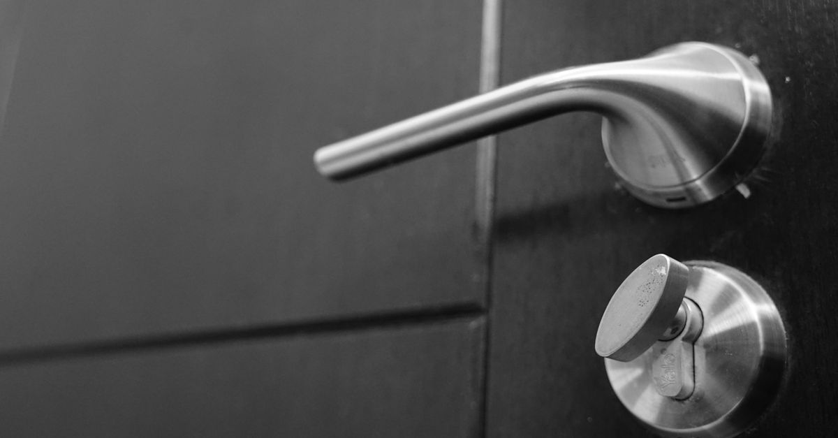 What Goes Into a Professional Commercial Door Lock Installation — Poughkeepsie Locksmith